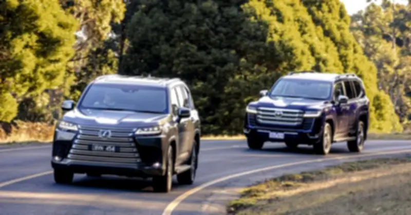 Toyota Việt Nam Thu Hồi Xe Lexus LX600 Và Land Cruiser 300 Để Cập Nhật Phần Mềm Hộp Số