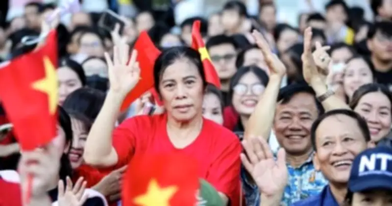 TP HCM Yêu Cầu Không Tăng Ca Ngày Bầu Cử, Miễn Phí Vé Xe Buýt Và Metro