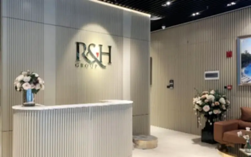 Tập đoàn R&H chậm thanh toán gần 81,4 tỷ đồng lãi trái phiếu, tổng nợ lãi lên gần 276 tỷ đồng