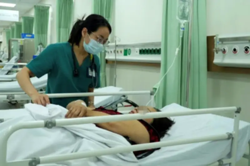 TP.HCM: 22 người ngộ độc sau khi ăn bánh mì, Sở Y tế khẩn trương xử lý