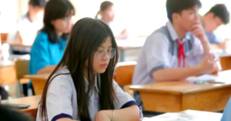 TPHCM dự kiến tổ chức thi tuyển sinh lớp 10 vào đầu tháng 6 năm 2026