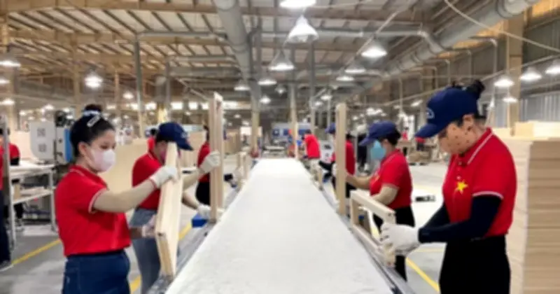 TPHCM: Doanh nghiệp khu công nghiệp phía Bắc đối mặt khó khăn tuyển dụng lao động