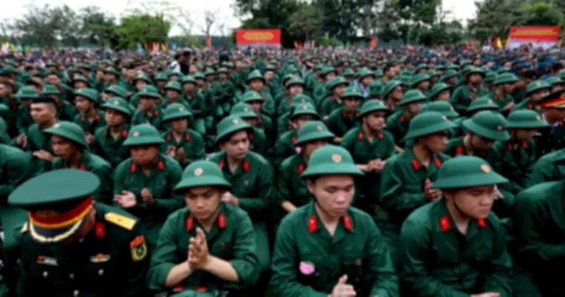 TP.HCM Giao Nhận Hơn 9.000 Tân Binh, Chủ Tịch Nhấn Mạnh Gắn Siêu Đô Thị Với Quốc Phòng