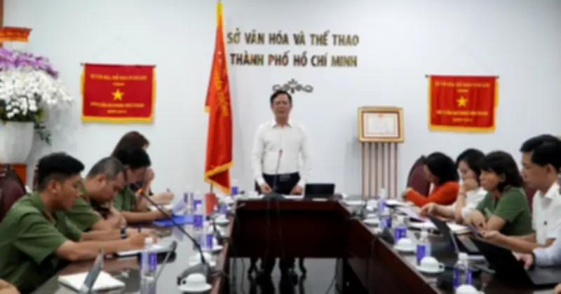 TP.HCM huy động KOL, hoa hậu tuyên truyền bầu cử, đề nghị doanh nghiệp không tăng ca ngày 15.3