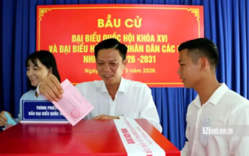 TP.HCM kiểm tra tiến độ bầu cử tại phường Phú An, chuẩn bị sẵn sàng cho ngày bỏ phiếu