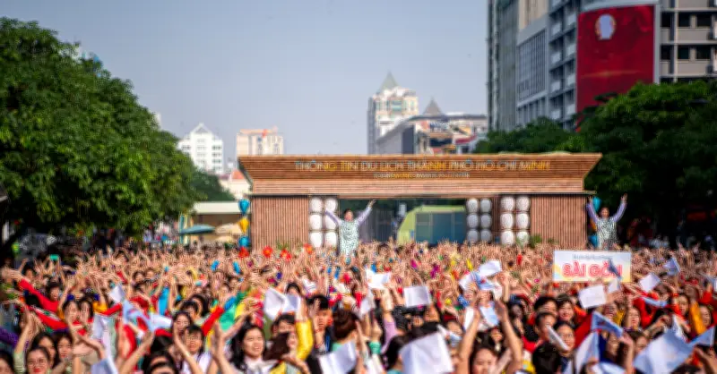 TPHCM rực rỡ với Lễ hội Áo dài quy mô lớn nhất từ trước đến nay