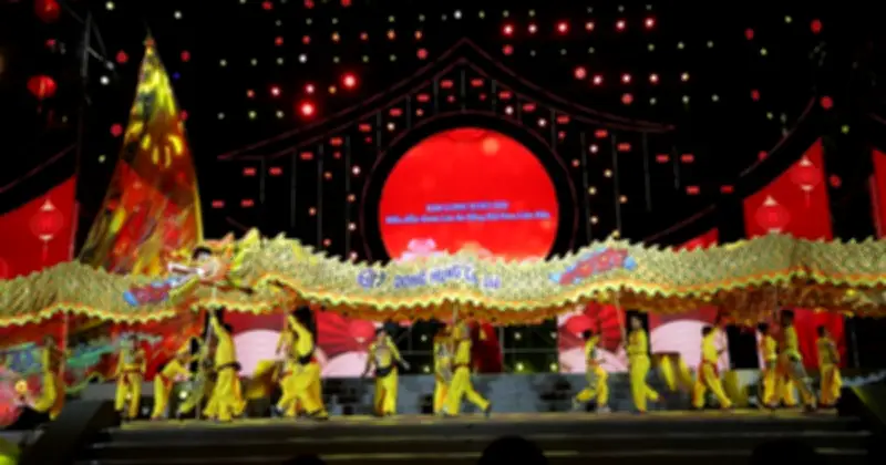 TP.HCM rộn ràng Đêm hội Nguyên tiêu 2026 với sự tham dự của lãnh đạo thành phố