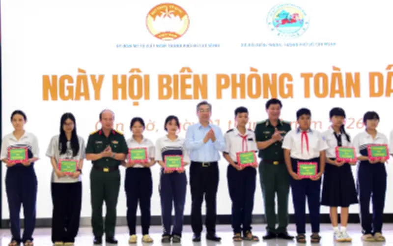 TP.HCM tổ chức Ngày hội Biên phòng toàn dân, trao gần 1,9 tỷ đồng hỗ trợ