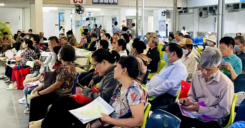 TP.HCM: Tốc độ già hóa dân số vượt dự báo, đặt ra thách thức lớn về chăm sóc sức khỏe