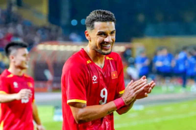 Trực tiếp Việt Nam vs Malaysia: Sóng sát Xuan Sơn, Hoàng Hến tái hợp ở Thiên Trường