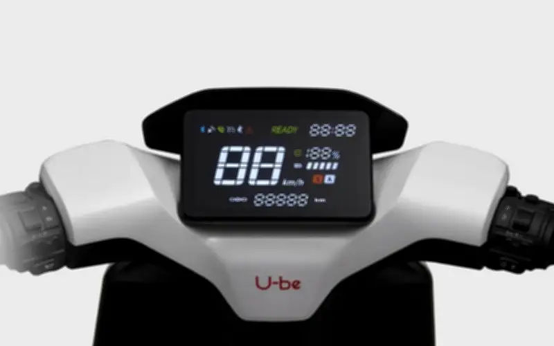 Trải Nghiệm Xe Máy Điện Honda Giá 138 Triệu: Thiết Kế Phong Cách, Đi Gần 100km/Lần Sạc