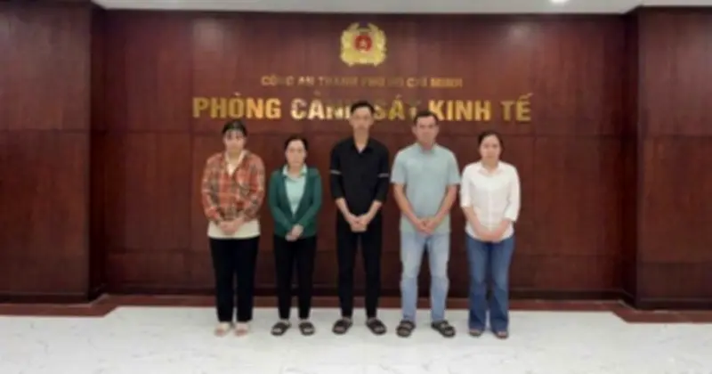 Triệt phá đường dây sản xuất mỹ phẩm giả quy mô lớn tại TPHCM