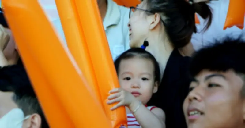 Trận Chung Kết Bóng Đá Sinh Viên Sôi Động Với Sự Cổ Vũ Của Hàng Ngàn Khán Giả Tại Nha Trang