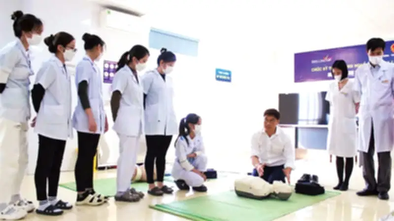 Trường Cao đẳng Y tế Thái Bình đạt chuẩn chất lượng cao quốc gia