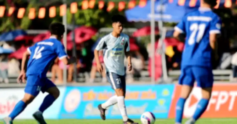 Trường ĐH Lào Thất Bại 0-2 Ở Trận Ra Quân Giải Bóng Đá Sinh Viên Quốc Tế