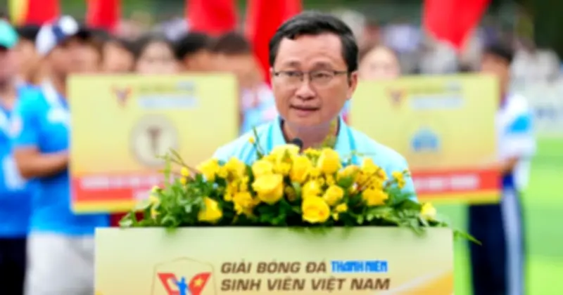 Trường ĐH Nha Trang khai mạc sôi động VCK TNSV THACO CUP 2026 với trận hòa kịch tính