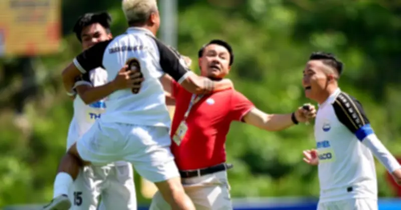 Trường ĐH Thủy Lợi Đánh Bại Đương Kim Vô Địch Với Chiến Thuật Tâm Lý Vượt Trội