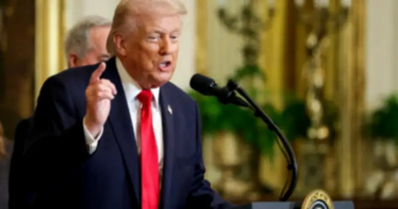 Trump cảnh báo Iran, xung đột leo thang tại Trung Đông gây gián đoạn năng lượng