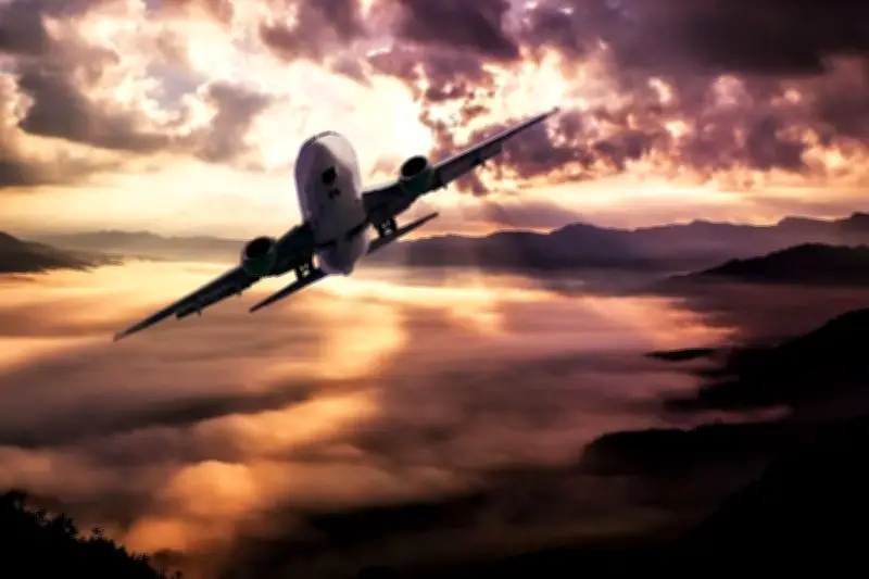 Trung Đông Phong Tỏa Bầu Trời: Cuộc Khủng Hoảng Hàng Không Toàn Cầu Chưa Từng Có