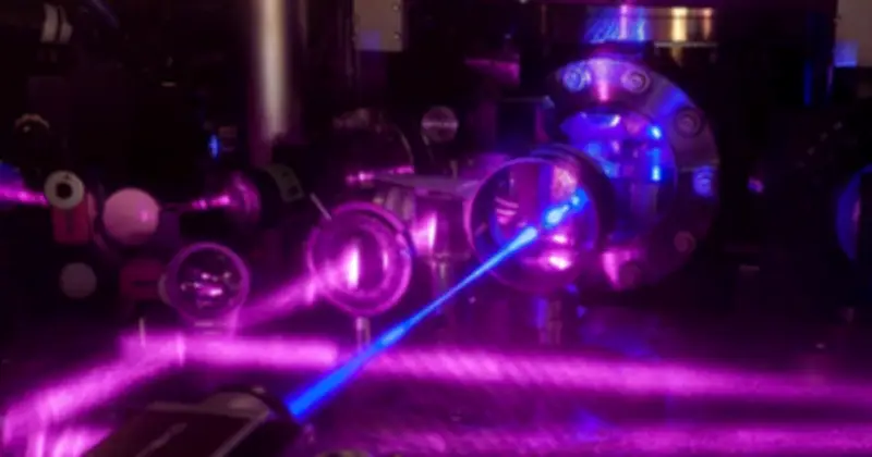 Trung Quốc Chế Tạo Đồng Hồ Quang Học Siêu Chính Xác, Sai Lệch Chưa Đến 1 Giây Trong 30 Tỷ Năm