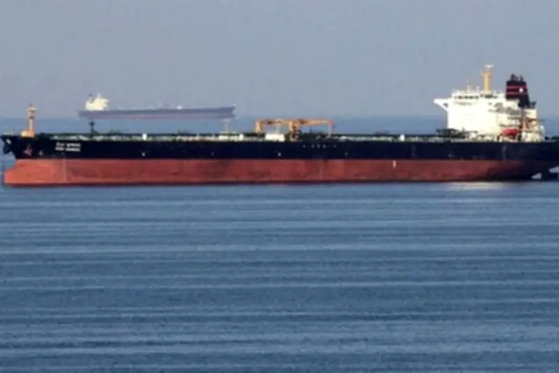 Trung Quốc Cảnh Báo Mạnh Mẽ Về Eo Biển Hormuz - Huyết Mạch Dầu Mỏ Thế Giới