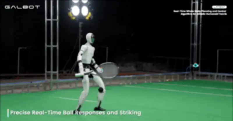 Trung Quốc gây sốc với robot hình người chơi tennis đỡ bóng chính xác 96%