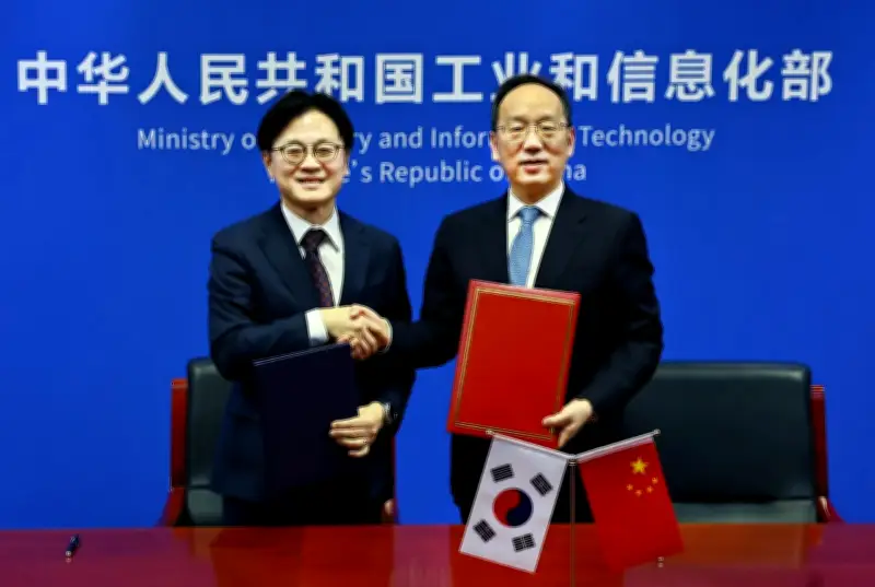 Trung Quốc và Hàn Quốc Thúc Đẩy Hợp Tác Trong Lĩnh Vực Bán Dẫn Và Pin Lithium