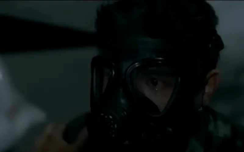 Trung tá Minh Kiên bỏ lời lại trong đám cháy khi được cầu xin rồi đi