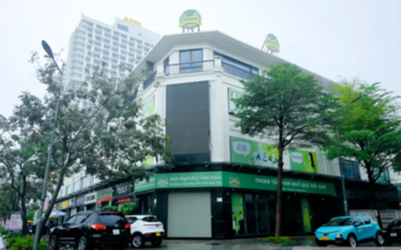 Trung tâm Anh ngữ IALC đóng cửa, phụ huynh chờ hoàn tiền học phí suốt 3 tháng