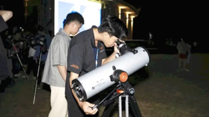 Trung tâm Khám phá Khoa học Quy Nhơn: Cánh cửa mở ra vũ trụ huyền ảo giữa đêm