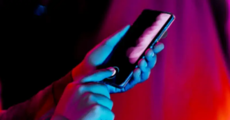 Tắt nguồn điện thoại Android định kỳ: Bí quyết bảo vệ thiết bị khỏi rủi ro bảo mật và lỗi rò rỉ bộ nhớ