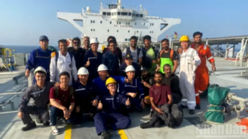 Tàu SAND của Việt Nam thoát hiểm và cứu nạn giữa vùng biển Trung Đông căng thẳng