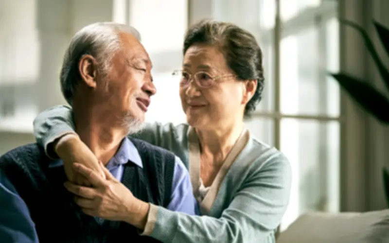 Tuổi già mới biết: 4 kiểu người tuyệt đối không được đặc tội họ mới là chỗ dựa thực sự