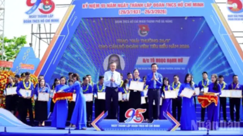 Tuổi Trẻ Đà Nẵng Sôi Nổi Kỷ Niệm 95 Năm Ngày Thành Lập Đoàn Và 51 Năm Giải Phóng