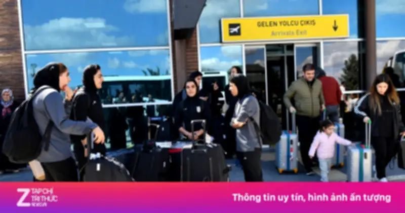 Tuyển nữ Iran khép lại bê bối tị nạn, trở về nước sau hành trình đầy cảm xúc trái chiều