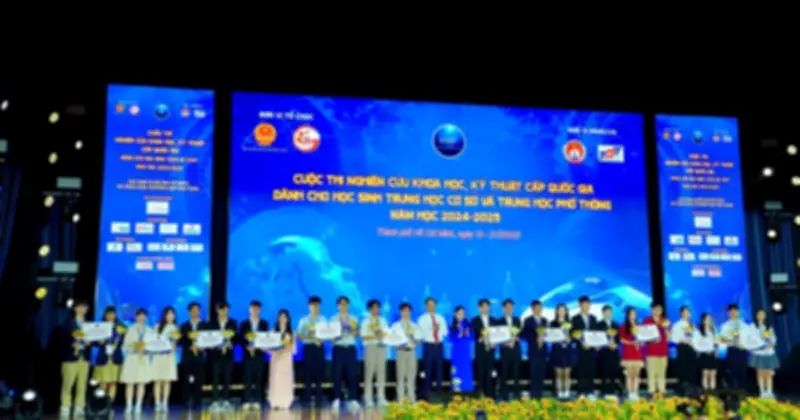 Tuyển thẳng đại học: Băn khoăn về tính thực chất của giải thưởng khoa học kỹ thuật