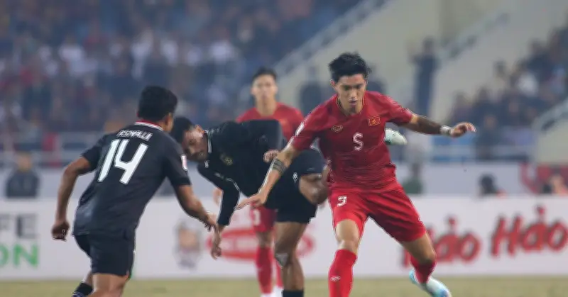 Tuyển Việt Nam: AI và Hàng Thủ - Những Thách Thức Đầu Tiên Cho HLV Kim Sang-sik