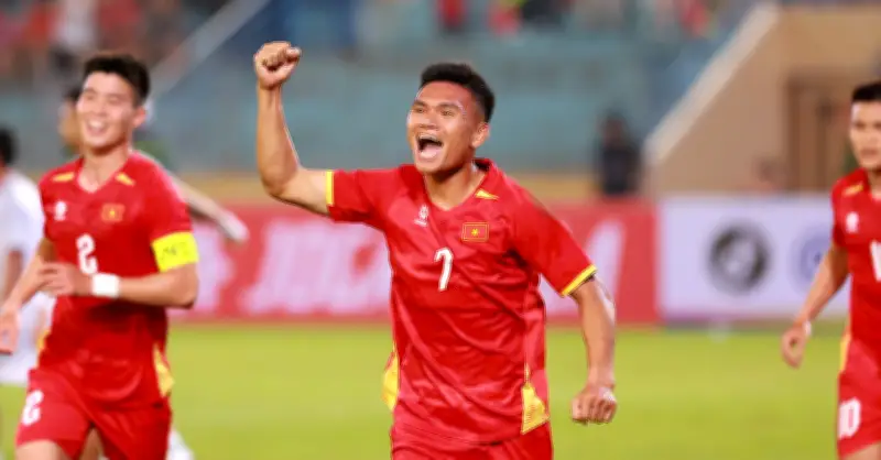 Tuyển Việt Nam vs Malaysia: Trận đấu danh dự và thách thức trên sân Thiên Trường