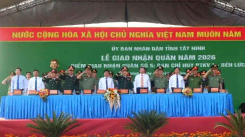 Tây Ninh tiễn hơn 4.440 thanh niên ưu tú lên đường nhập ngũ năm 2026