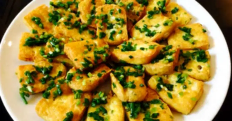 Đậu Phụ: Thực Phẩm Vàng Hay 'Kẻ Thù' Sức Khỏe? Lợi Ích Và 6 Sai Lầm Cần Tránh