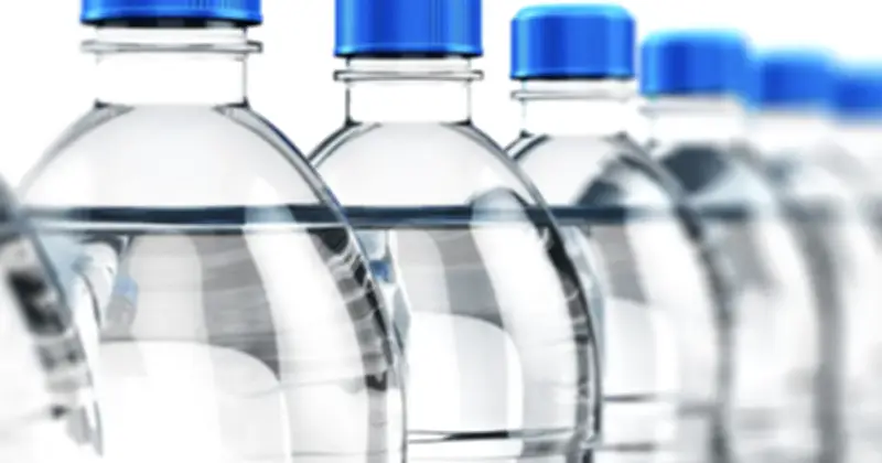 Đồ uống quen thuộc và những nguy cơ tiềm ẩn đối với sức khỏe người trẻ