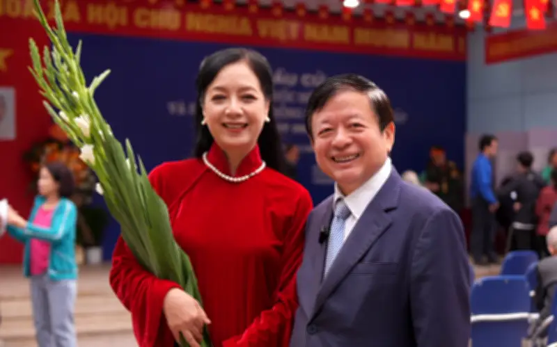 Vợ chồng NSƯT Chiều Xuân gây chú ý với cuộc sống bình yên ở tuổi 70