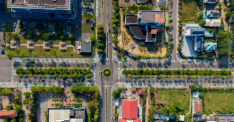 Vợ chồng ở TP.HCM bị buộc trả hơn 1,3 tỷ đồng, chuyển nhượng nhà để xử nợ