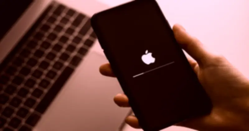 Vũ khí hack iPhone của Mỹ rò rỉ ra chợ đen, 42.000 thiết bị bị tấn công và cướp tiền ảo