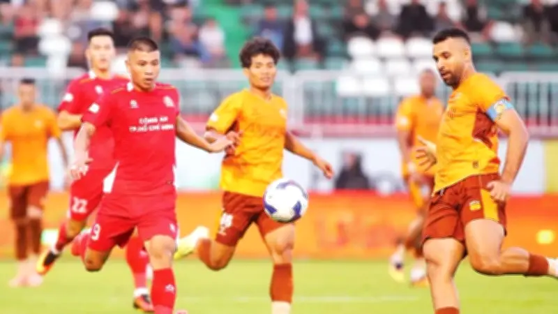 V-League 2024: Công An TP Thắng Nhỏ, SLNA Giữ Sân Nhà, Ninh Bình Hòa Đà Nẵng