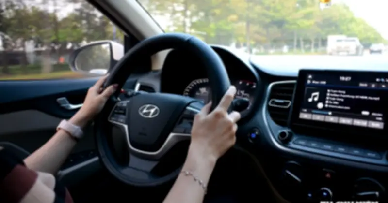 Vô-lăng Ô Tô Đánh Láy Nặng: Không Chỉ Do Hệ Thống Trợ Lực Hỏng