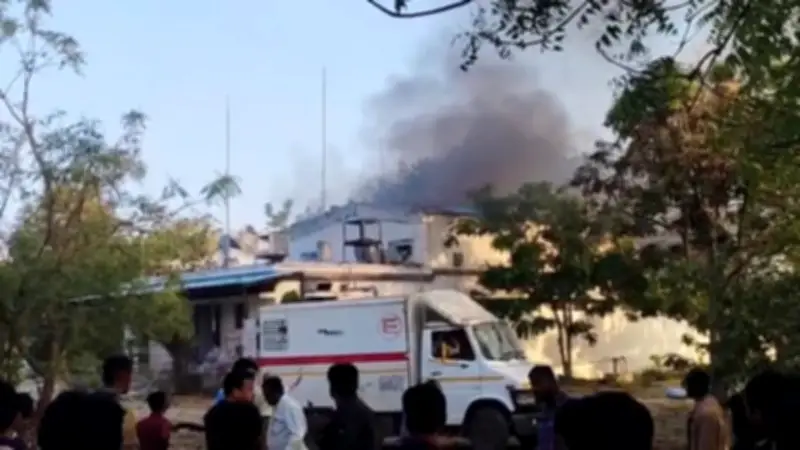 Vụ nổ nhà máy thuốcổ ở Ấn Độ: Ít nhất 17 người thiệt mạng, 18 người bị thương nặng