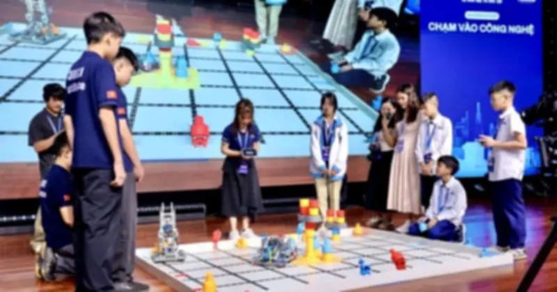 Vì Sao 65% Học Sinh Chọn Tổ Hợp Khoa Học Xã Hội? Phân Tích Từ Chuyên Già