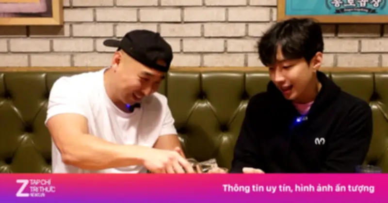 Vì sao người Hàn Quốc tuyệt đối không tự rót rượu cho chính mình?