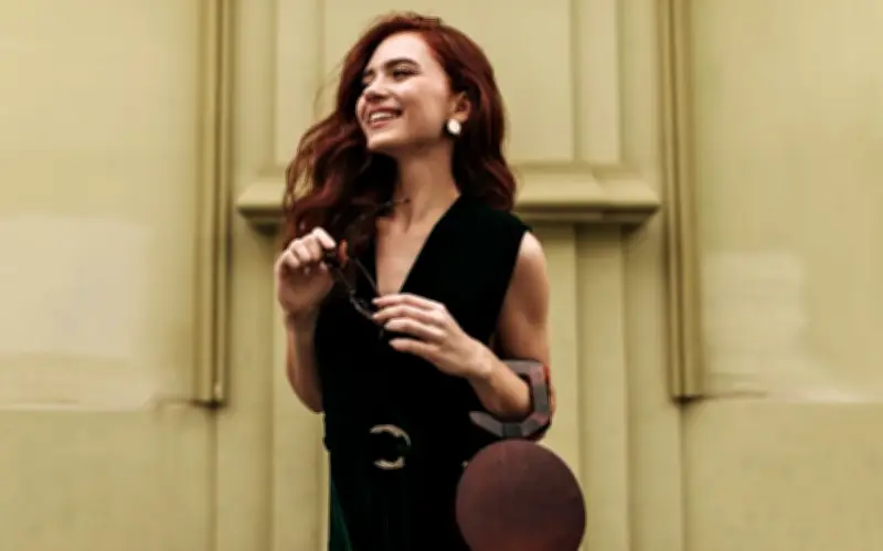 Vì sao nhiều người thích 'giả giàu'? Sự thật phía sau khiến ai cũng bất ngờ